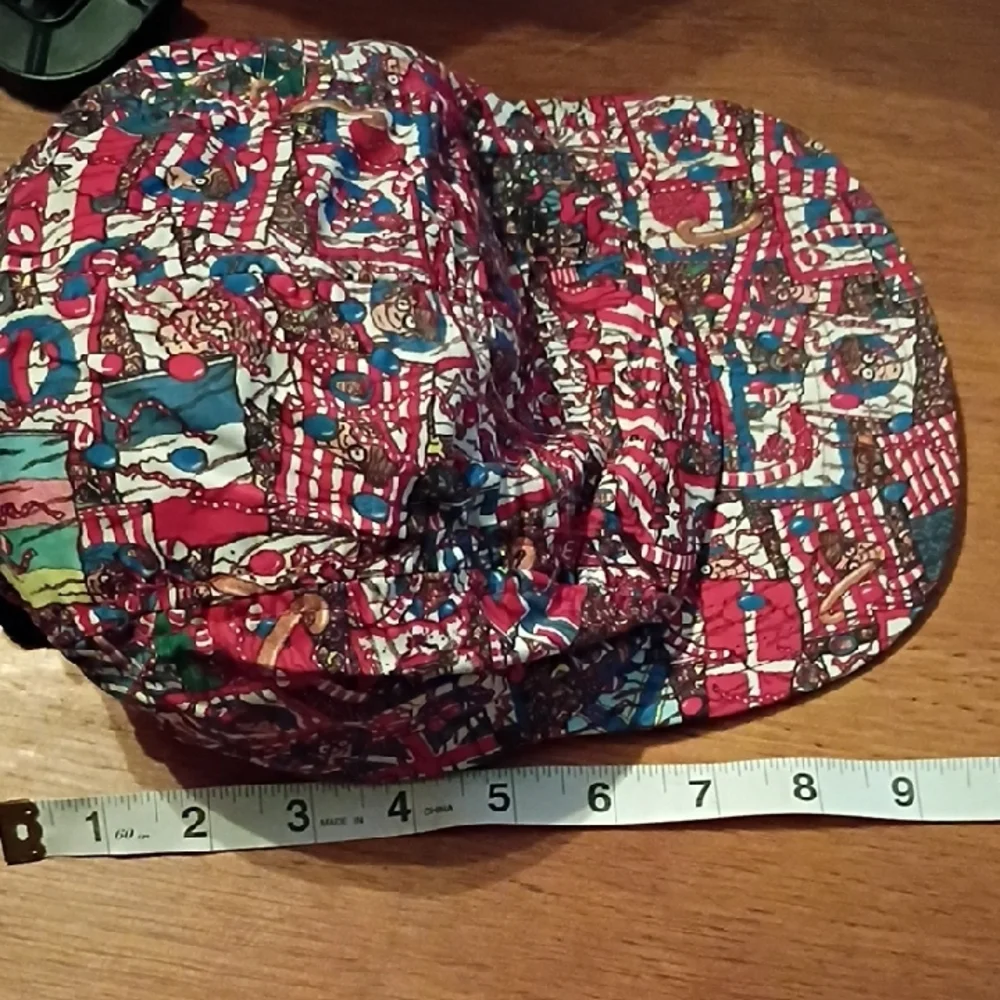 2014 Classic Media 5 Panel Where's Waldo 5 Panel Snap Back Hat.